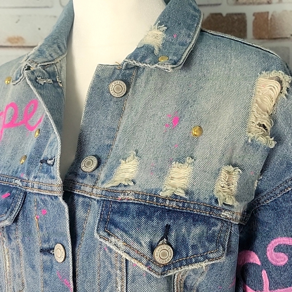 Custom Upcycled Pink Ribbon Jean Jacket S/M Breast Cancer 🎀 - Picture 9 of 12